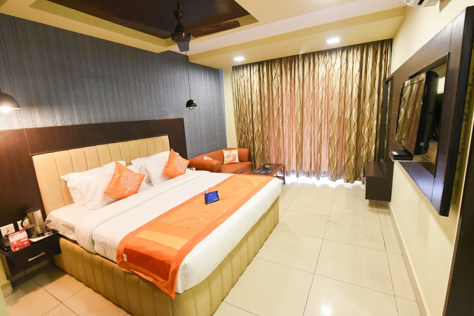 Treebo Trend Lake View Park T Nagar Chennai Exterior foto